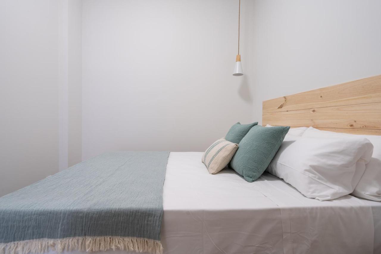 Marina Beach Apartments Валенсия Экстерьер фото