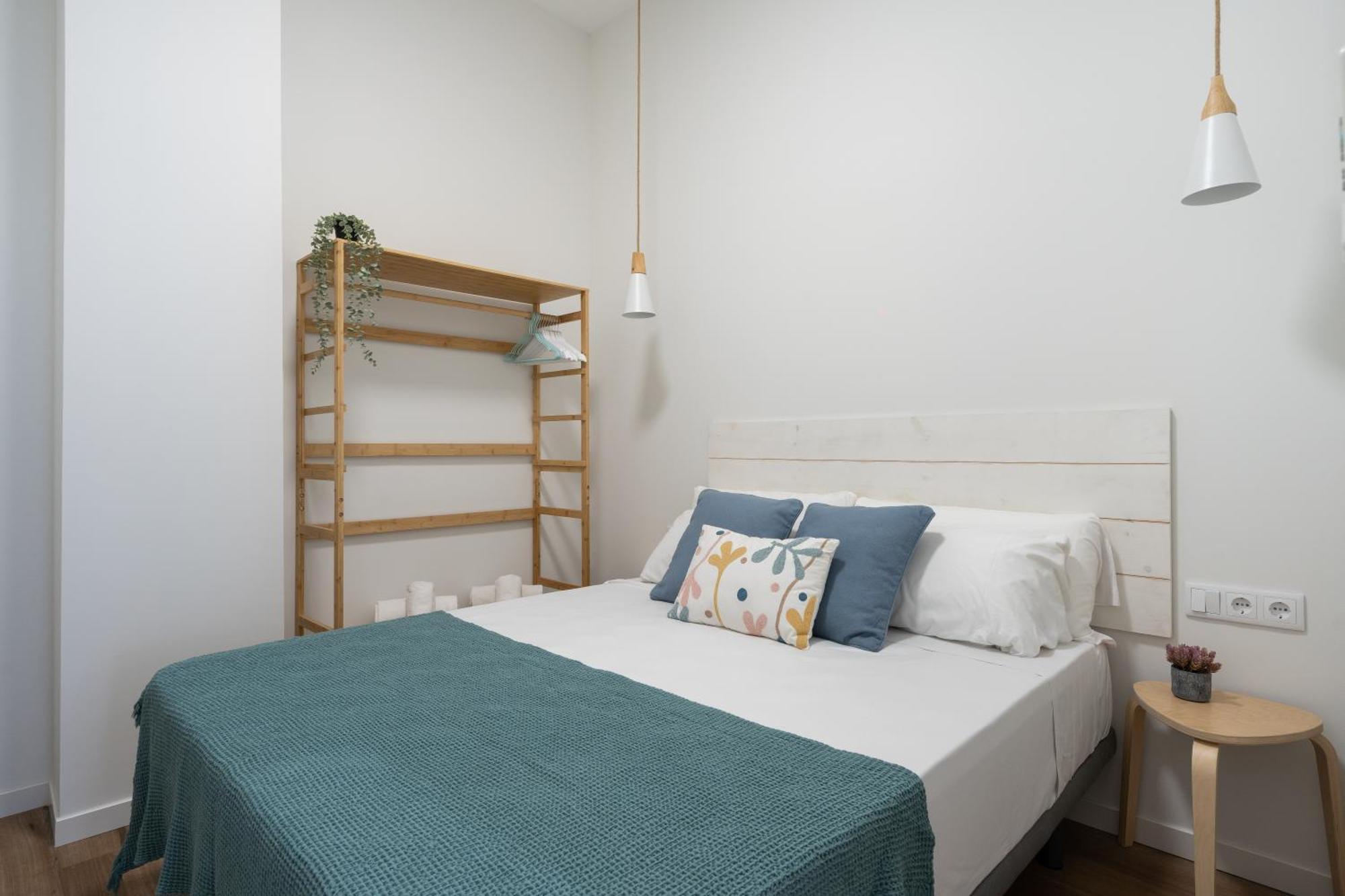 Marina Beach Apartments Валенсия Экстерьер фото